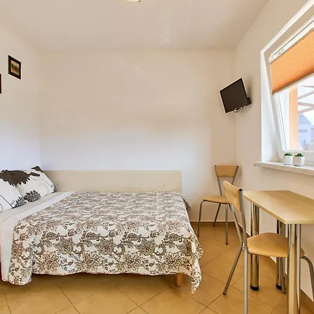 Aga Pokoje-adults Only , Bezplatny Parking *